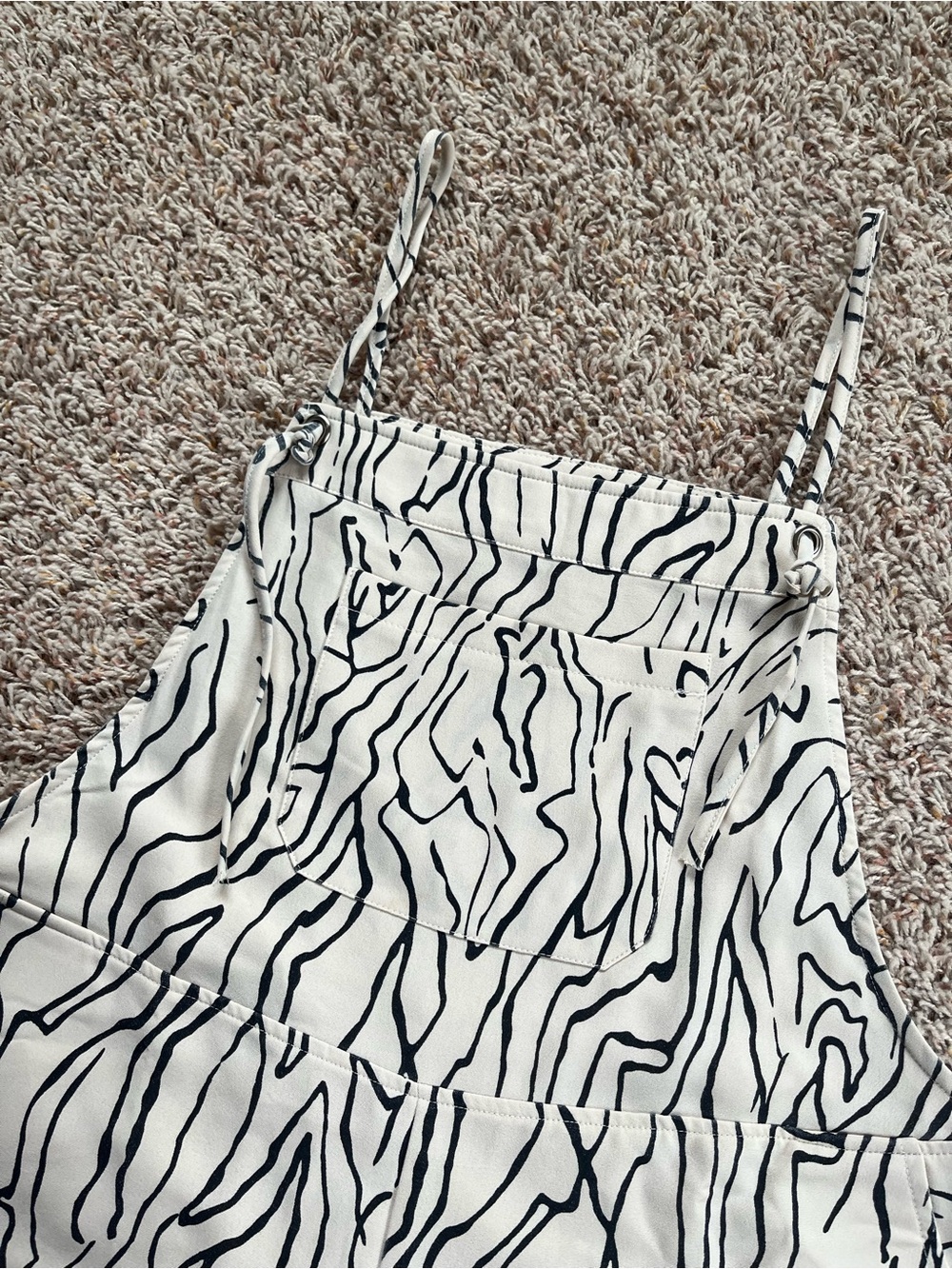 Princess Polly Zebra Print Romper - Picture 3 of 4